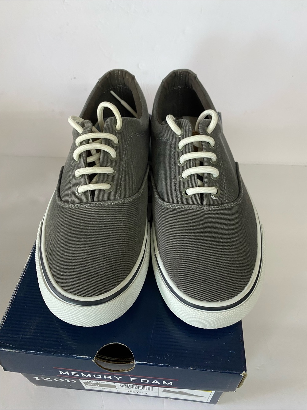 Izod Men’s Canvas Lace-Up Sneakers in Olive